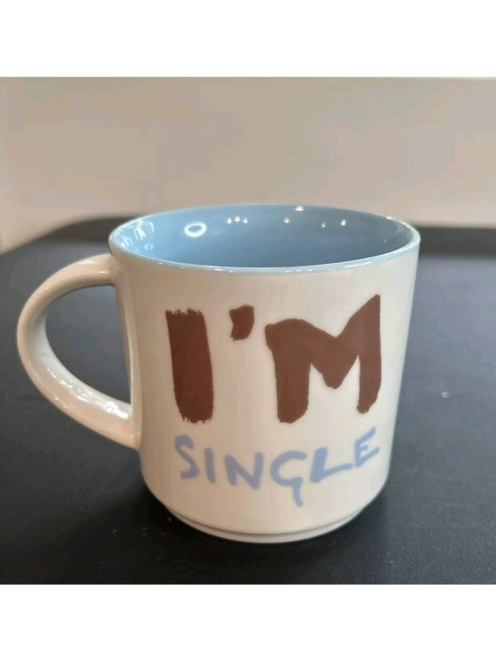 Humerous Coffee Mug  I'm Single~Not Desperate By Jamie Oliver 2006